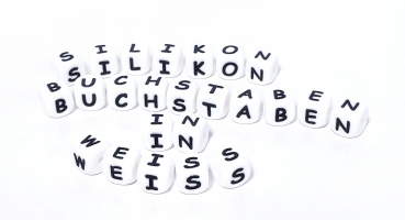 Buchstaben II 10mm weiß Silikon